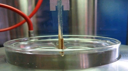 How to Show Improved Wetting of Lubricants during Polymer Processing